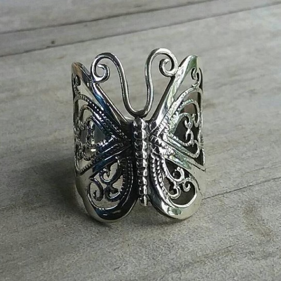 Jewelry - Sterling Silver Boho "Butterfly" Filigree Ring
